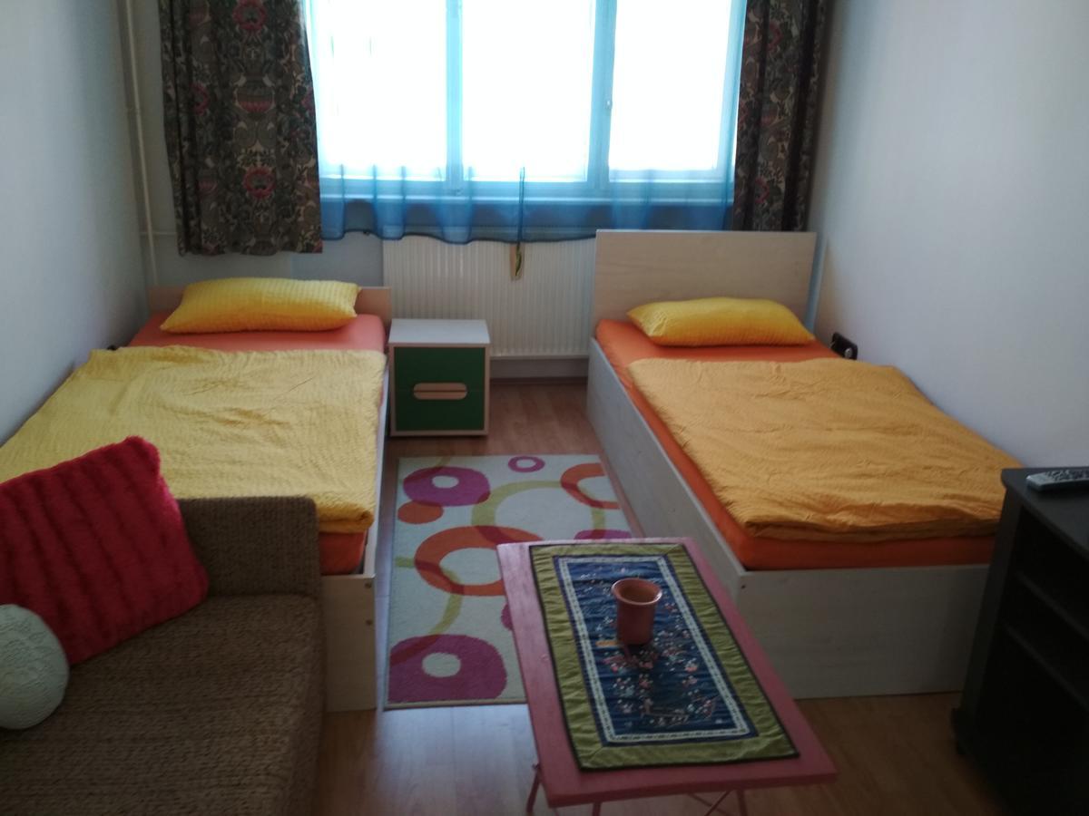 Apartman Lux Szeged Bagian luar foto